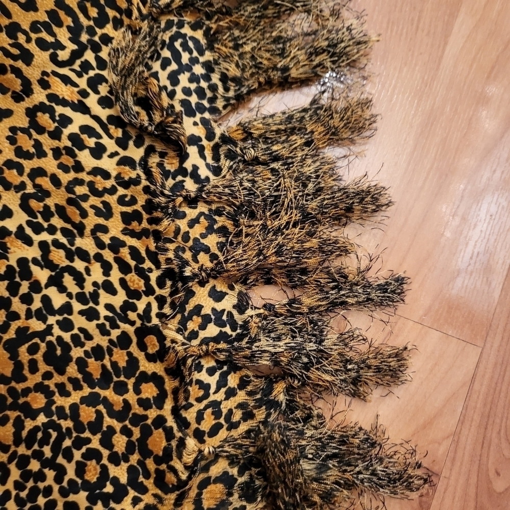 Creations Black and Orange Cheetah Fringed Scarf/Throw/Tapestry - Picture 5 of 7
